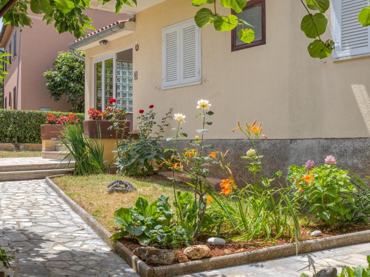 Apartment Daria-2 By Interhome بوريتش المظهر الخارجي الصورة